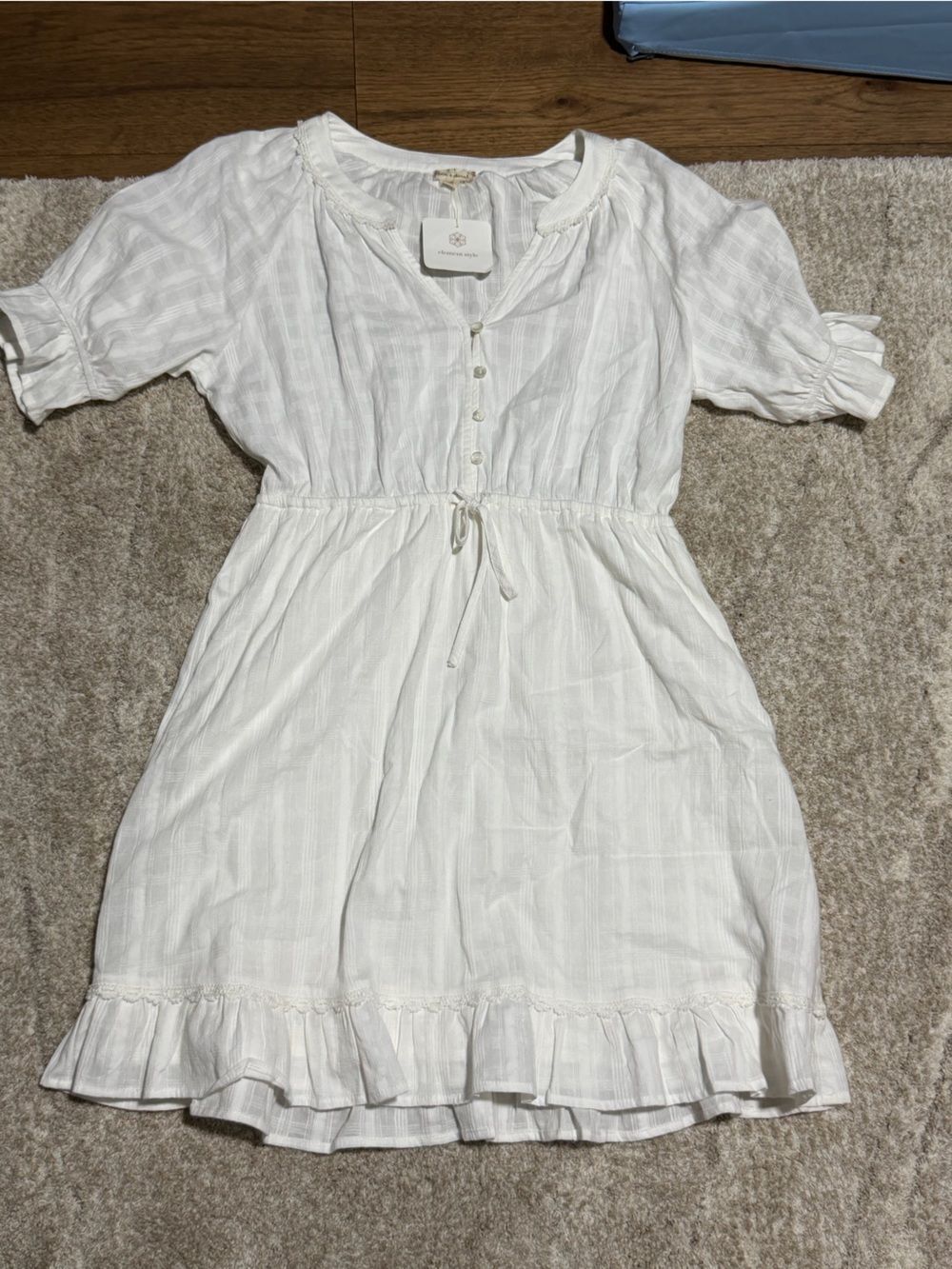 Hem And Thread eyelet white mini dress style#39088 waist tie Size L NWT